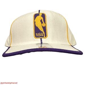 Vintage Y2K 2000’s reebok Los Angeles Lakers NBA logo 7 7/8 fitted hat